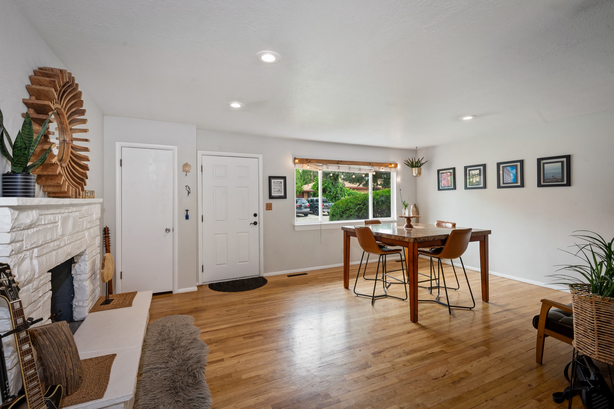 Full property walk-through photo 7